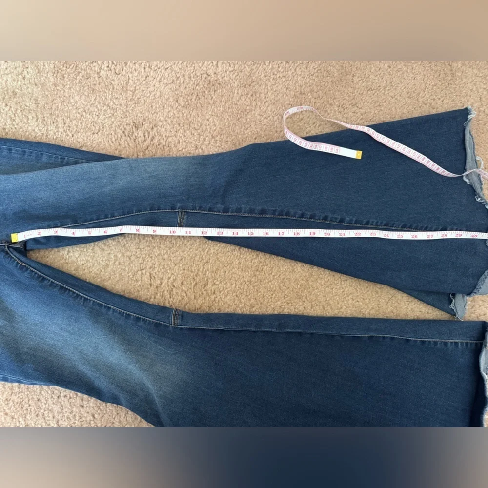 Free People Women's Blue Wide Flared Jeans Boho Frayed Hem Size 25